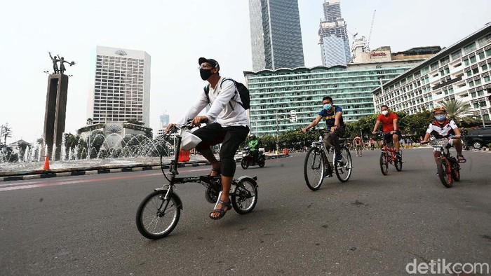 Kegiatan Car Free Day (CFD) di Sudirman-Thamrin, Jakarta, Minggu (28/06/2020), ditiadakan. Tetapi jalur sepeda sementara (pop up bike lane) tetap dibuka.