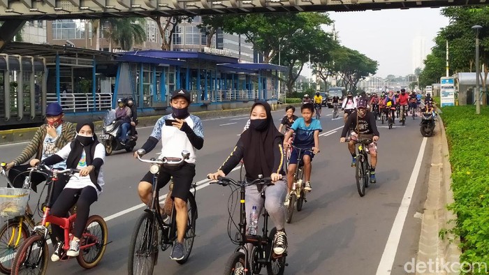 Sudirman ramai pesepeda Sudirman ramai pesepeda