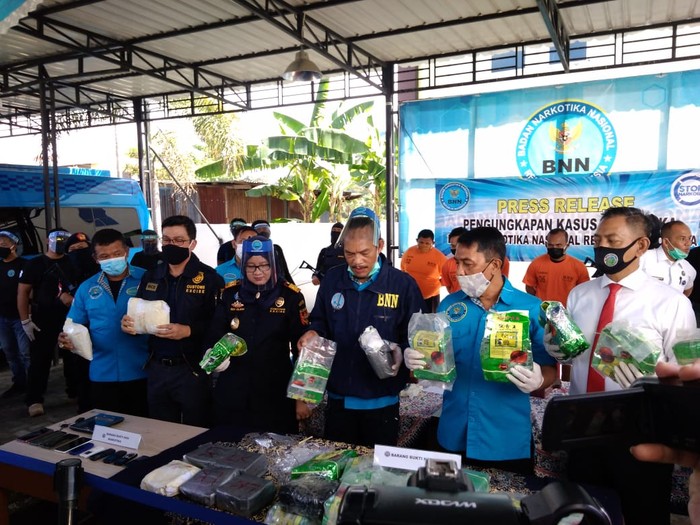 BNN tangkap 6 orang dan sita 40 Kg sabu di Sumut-Aceh (Datuk Haris-detikcom)