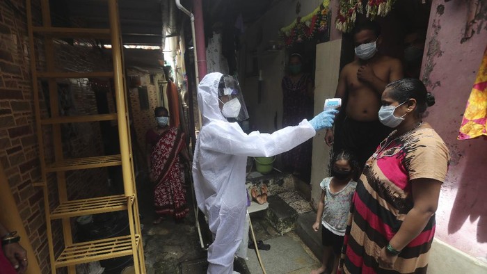 India kembali mencetak rekor baru untuk tambahan kasus virus Corona (COVID-19) harian. Nyaris 20 ribu kasus Corona dilaporkan muncul dalam sehari di negara ini.