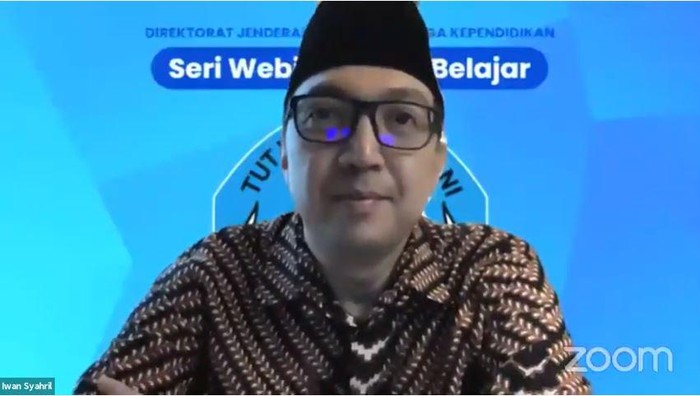 Direktur Jenderal Guru dan Tenaga Kependidikan Iwan Syahril