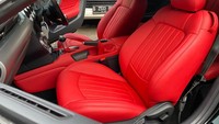 Dengan dibuat lebih istimewa, ia berharap Ford Mustang GT Fastback bisa terjual dengan harga yang lebih tinggi. Sule membuka penawaran untuk mobil Mustang-nya seharga Rp 4 miliar. Foto: Hardy Classic