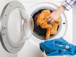 Ubah 5 Kebiasaan Ini agar Mesin Cuci di Rumah Lebih Awet