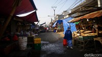 Sepinya pembeli sangat berpengaruh bagi pendapatan para pedagang.