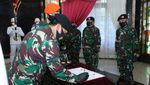 Panglima TNI Terima Penyerahan Jabatan Dankoopssus
