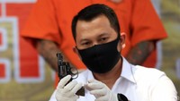 Polisi saat ini masih melakukan uji balistik terhadap proyektil tersebut. Proyektil tersebut mengenai jempol kaki kanan driver ojol tersebut.