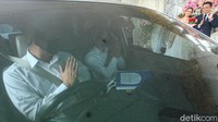 Kota Tangerang yang masih memperpanjang penerapan PSBB membuat resepsi pernikahan mengikuti protokol kesehatan termasuk konsep drive thru.