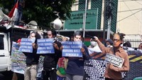 Jika Novel kemarin meminta keadilan, sekarang giliran rakyat yang meminta Novel Baswedan untuk diadili. Ujian keadilan dalam pengungkapan kasus sarang burung walet masih kami pertanyakan. Adili Novel Baswedan menjadi pilihan tepat dan jangan dibutakan agar rangkaian kasus penyiraman dan sarang walet menjadi terang benderang. Begitu permintaan peserta aksi. Foto: dok. AGN