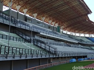 Sempat Terhenti Karena COVID-19, Renovasi Stadion GBT Dilanjutkan