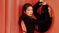 Konsep debut sub-unit Red Velvet Irene & Seulgi memang dibuat strong and bold. (Foto: Dok. SM Entertainment)