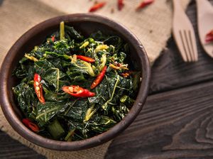 Resep Pembaca : Tumis Daun Pepaya Tanpa Pahit