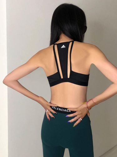 Tubuh ramping Vera Wang dipuji netizen.