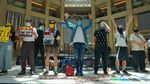 Aksi Pro-Kontra Warga Hong Kong Usai UU Keamanan Disahkan