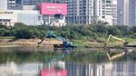 Antisipasi Banjir, Waduk Ria-rio Kembali Dikeruk