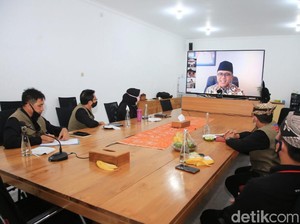 Bupati Anas Paparkan Pendataan Bansos Berbasis Smart Kampung