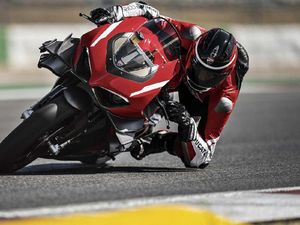 Salut! Ducati Masih Bisa Jual 48.042 Hingga 90 Negara