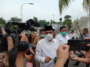 Gubsu Tak Goyah Meski Dikritik Tak Segera Buka Sekolah