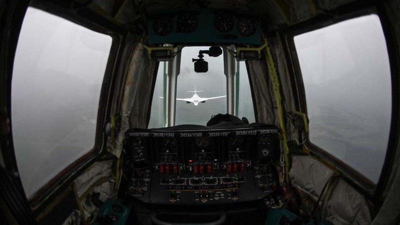 MOSCOW, RUSSIA - JUNE 24: Tupolev Tu-22M3 long-range strategic bombers and a Tu-160 strategic bomber fly over Red Square during the Victory Day military parade in Red Square marking the 75th anniversary of the victory in World War II, on June 24, 2020 in Moscow, Russia. The 75th-anniversary marks the end of the Great Patriotic War when the Nazi's capitulated to the then Soviet Union.  (Photo by Mikhail Voskresenskiy - Host Photo Agency via Getty Images )