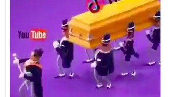 TikTok digambarkan dibawa dalam peti mati sementara YouTube ikut mengantarnya. Foto: Twitter
