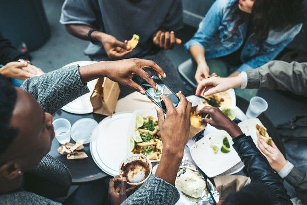 Millennial Paling Banyak Buang Makanan