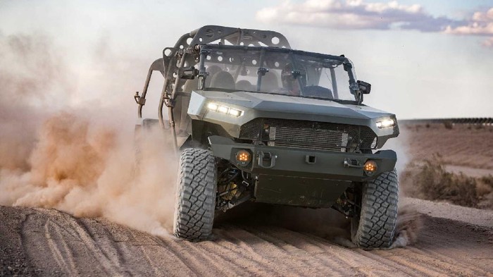 GM terima kontrak bikin mobil angkatan darat Amerika Serikat