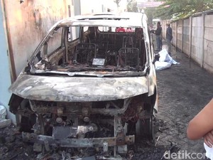 Pria Terduga Pembakar Mobil Via Vallen Resmi Jadi Tersangka