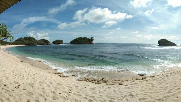 Pantau Watu Karung