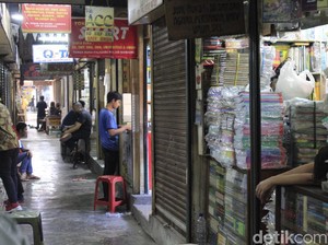 Pasar Buku Palasari Bandung Kembali Bergeliat di Era New Normal
