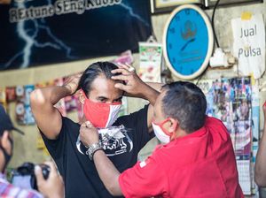 Tak Terprovokasi Kasus Bendera Dibakar, PDIP Surabaya Ngebut Aksi Sosial