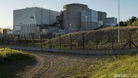 EDF mengatakan yang akan dimatikan adalah reaktor kedua sekaligus menjadi yang terakhir dari pabrik di Fessenheim, Perancis timur yang dibuka pada 1977 dan telah beroperasi selama 40 tahun.