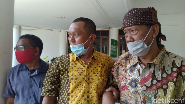 Penyelenggara acara khitanan di Bogor, Surya Atmadja, dimintai keterangan Gugus Tugas