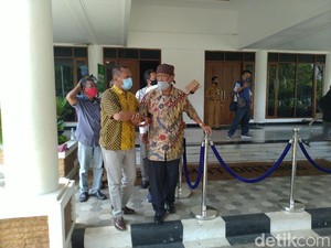 Minta Rhoma Irama Manggung, Surya Atmadja Mohon Maaf ke Bupati Bogor