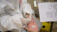 ICM mewujudkan komitmennya dalam pencegahan penyebaran Covid-19 dengan menggelar rapid test kepada seluruh karyawan yang berada di 41 site kelolaan ICM. Kegiatan ini akan berjalan mulai hari ini hingga 6 Juli 2020 dengan total karyawan yang di tes yakni sekitar 1.200 orang.