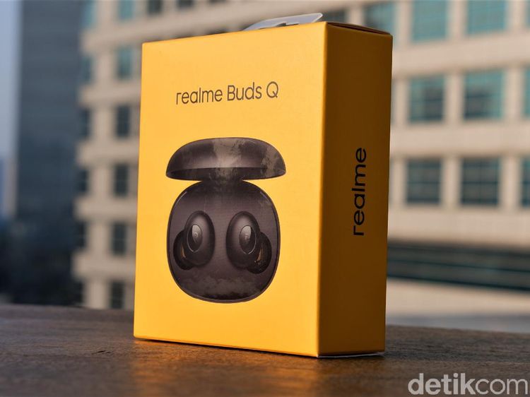 Earphone Rancangan Desainer Hermes Cuma Rp 300 Ribuan