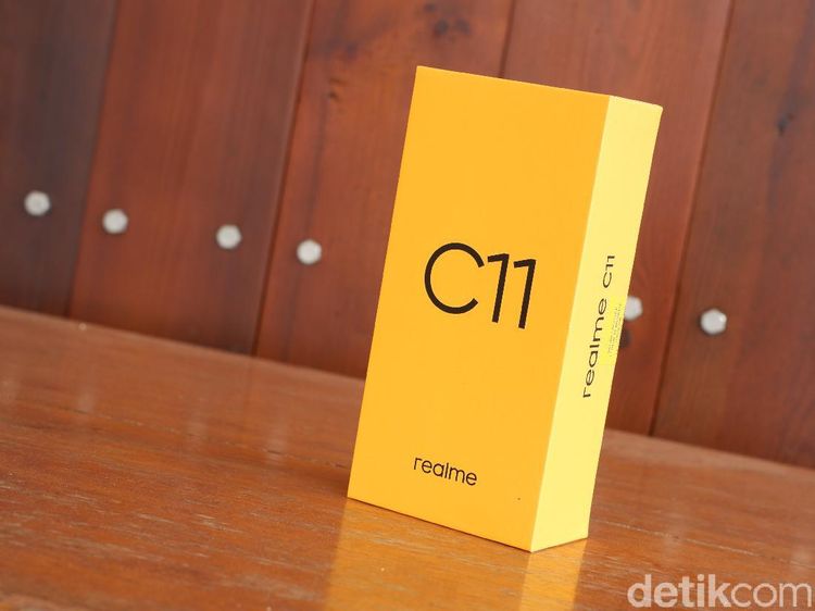 Unboxing Realme C11, Ponsel Rp 1,6 Juta Punya Kamera Mirip Pixel 4