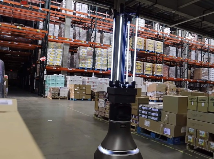 robot sinar uv