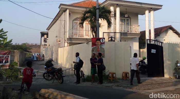 rumah via vallen di tanggulangin sidoarjo