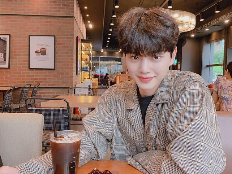 Song Kang Kembali Perankan Love Alarm 2, Intip Kulineran Serunya