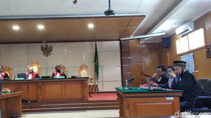 Suasana sidang kasus Suda Empire