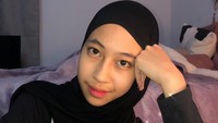 Namun sejauh ini, Umi Pipik menyebut Adiba dan Egy masih mempersiapkan diri ke jenjang pernikahan, apalagi keduanya juga masih sibuk berkarier. Foto: Instagram