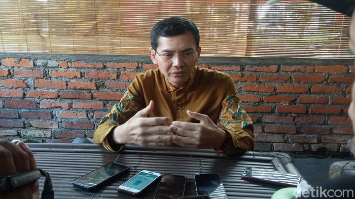 anak asuh pertama Surya Atmadja, Hadi Pranoto