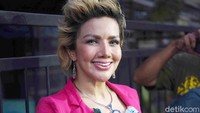 Barbie Kumalasari saat ditemui di kawasan Trans TV, Kapten Tendean, Jakarta Selatan pada Selasa (30/6). Pool/Noel/detikFoto.