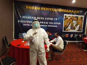 Tangani 190 Pasien Corona Sendirian, Dokter Ini Kecewa Belum Terima Insentif