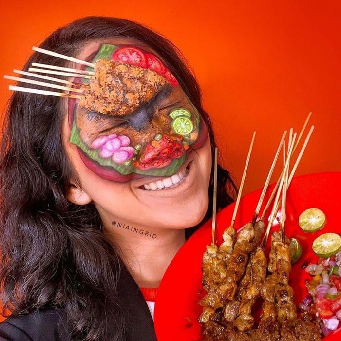 Face painting bergambar kuliner Indonesia
