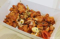 Fried Chicken Master: Kriuk Crispy Ayam Goreng Berbumbu Mangga Dan Mala