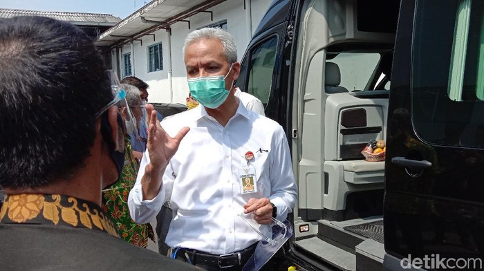 Ganjar Pranowo di Kudus, 1/7/2020