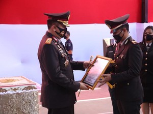 Tolak Laporan Anak ke Ibu Kandung, AKP Priyo Dapat Penghargaan Kapolda NTB