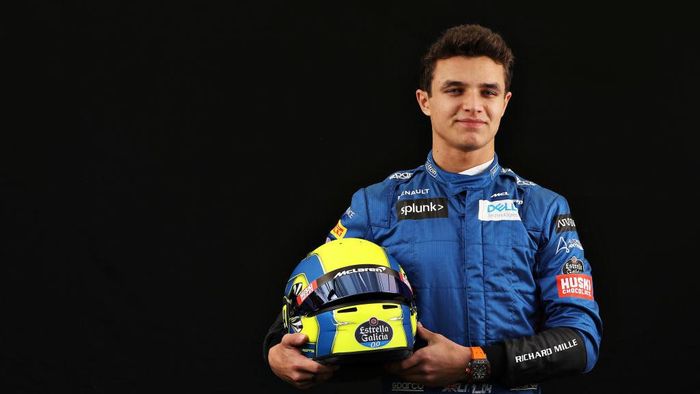 Lando Norris MELBOURNE, AUSTRALIA - MARCH 12: Lando Norris of Great Britain and McLaren F1 poses for a photo in the Paddock during previews ahead of the F1 Grand Prix of Australia at Melbourne Grand Prix Circuit on March 12, 2020 in Melbourne, Australia. (Photo by Robert Cianflone/Getty Images)