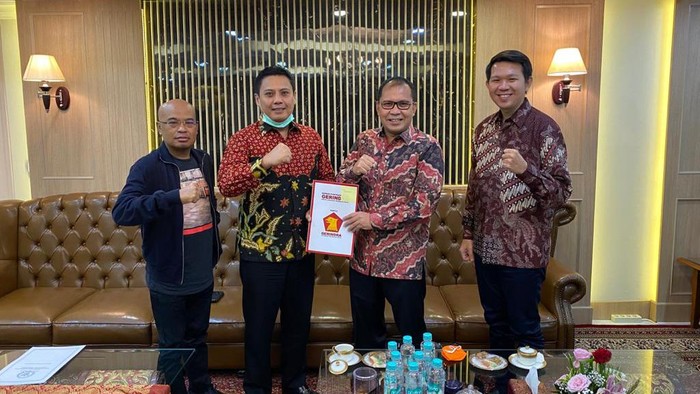 Partai Gerindra sepakat berkoalisi dengan Partai NasDem untuk mengusung pasangan Ramdhan Pomanto-Fatmawati Rusdi dalam Pemilihan Wali Kota Makassar