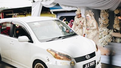 Nyata Terjadi, 10 Foto Pernikahan Drive Thru di Era New Normal